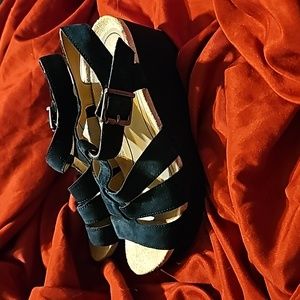 Vionic Tawny/10010272/Black Wedge Women's Size 8